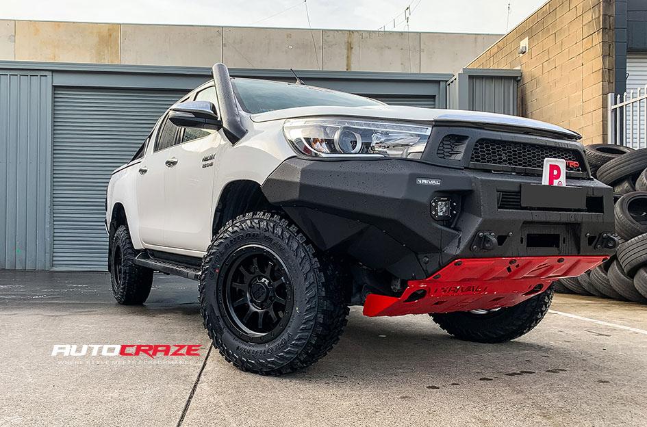 TOYOTA HILUX N80 4WD RG3 SATIN BLACK